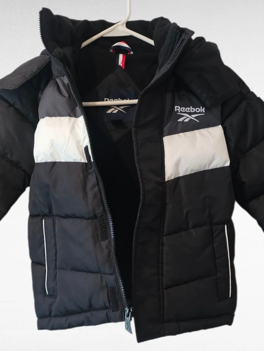 Reebok Boys Puffer Jacket Size 5 / 6
